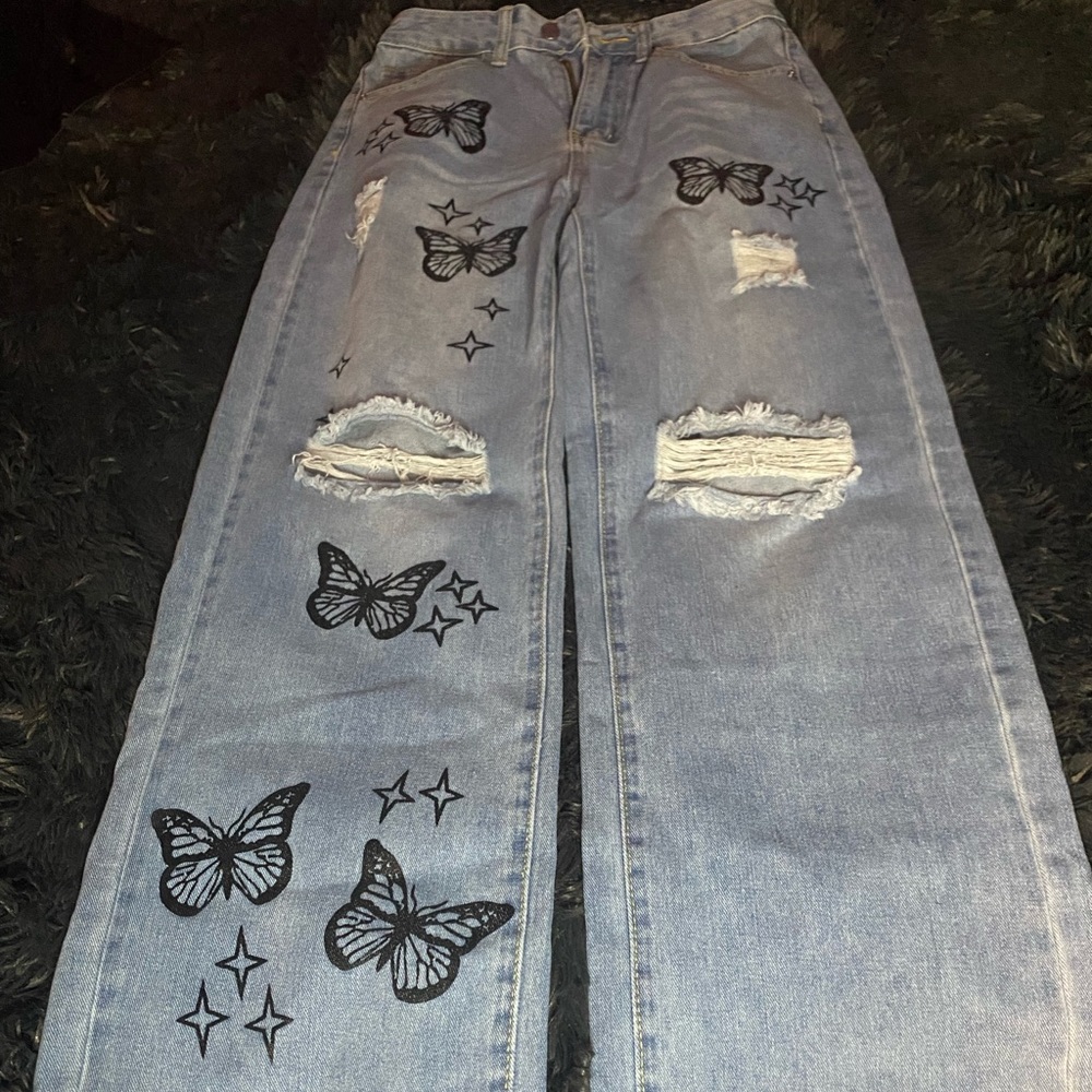 Boyfriend Gives me Butterflies Jeans